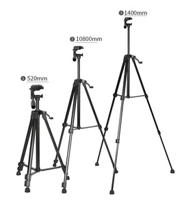 Trépied professionnel léger en alliage d'aluminium de 1,5 m à 3 pieds avec verrouillage à bascule, niveau à bulle, anneau lumineux flexible et mini support de téléphone - Product Image 3