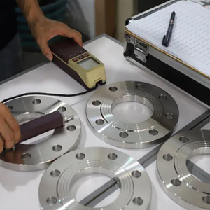 Bán nóng thép carbon A350 <span class=keywords><strong>lf2</strong></span> nhiệt độ thấp hợp kim thấp <span class=keywords><strong>A182</strong></span> rèn mặt bích thép carbon - Product Image 6