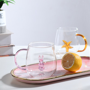 Caneca de Vidro Transparente Personalizada com Padrão de Animal 3D Resistente ao Calor Única e Fofa com Cabo Colorido - Product Image 2