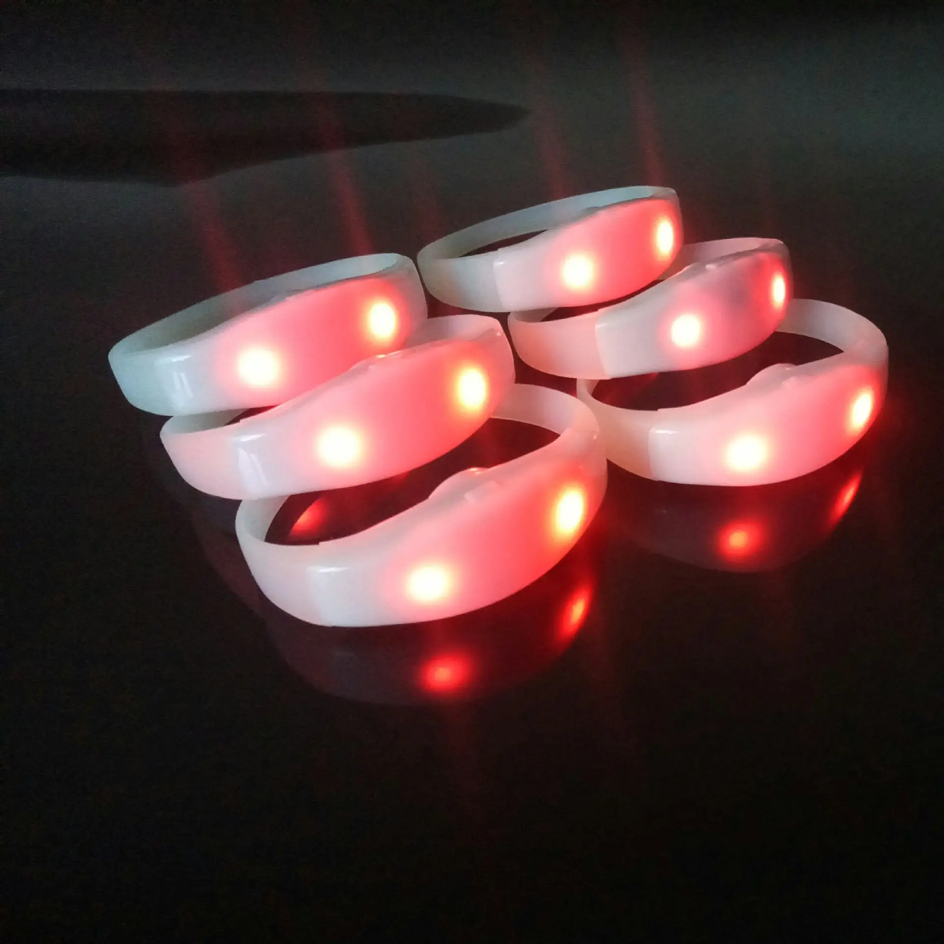 2022 custom logo DMX programmable wristband remote controlled led bracelet for party events concert