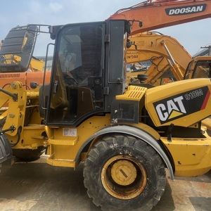 รถตักล้อยาง CAT 910M มือสอง ขนาด 9 ตัน รถตักล้อยางขนาดกะทัดรัด เครื่องจักรก่อสร้าง Caterpillar - Product Image 1