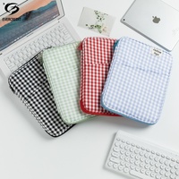 Housse de protection matelassée douce pour ordinateur portable et tablette, en polyester à carreaux, avec fermeture éclair, pour voyage d'affaires, usage quotidien, personnalisable avec logo, portable, style Candy Quilted