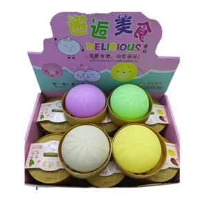 Boîte Mystère Arc-en-ciel Colorée : Jouets Squishies en forme de Boulettes, Boules Scintillantes en forme de Pain Vapeur, Jouets Sensoriels Fidget, Balles <span class=keywords><strong>Anti</strong></span>-<span class=keywords><strong>stress</strong></span> à Presser en Forme d'Aliments - Product Image 6