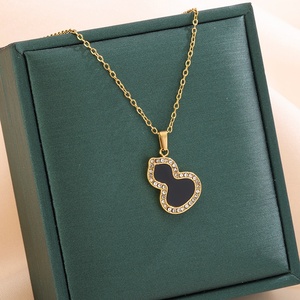 <span class=keywords><strong>Collana</strong></span> Personalizzata da Fabbrica per Uomo e Donna in Acciaio Inossidabile con Design a Forma di Zucca, Zirconi e Impermeabile, Gioielli alla Moda per Donna - Product Image 3