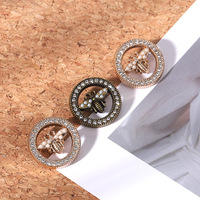 Grosir Kancing Jahit Logam Model Kupu-kupu Lebah Berlubang 18mm 23mm untuk Wanita, Hias Kristal Rhinestone dan Berlian Imitasi, Dapat Disesuaikan