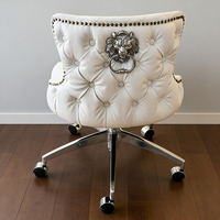 Tabouret de Salon Pivotant en Cuir Tendance pour Barbier, Chaise de Coiffeur Portable à Roulettes