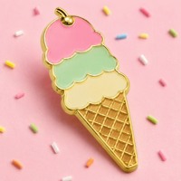 Pin Kerah Berbentuk Waffle Cone Pastel untuk Merchandise Toko Roti, Penggemar Manis, Paket Hadiah Ulang Tahun, dan Pakaian Santai