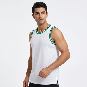Camiseta de Baloncesto Personalizada 100% Poliéster, Transpirable, de Secado Rápido, Lisa, Absorbente de Humedad, Cuello Redondo - Product Image 1