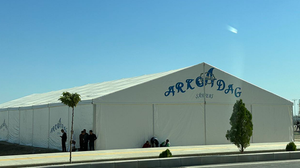 Tenda a Forma di A per Eventi Minerari 30x60m con Struttura in Alluminio, Pareti in Acciaio e Pannelli in ABS - Product Image 2