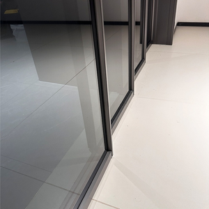 Porte d'ingresso anteriori per case, scorrevoli, per pergolati, in acciaio, alluminio, vetro, senza binari, senza telaio - Product Image 3