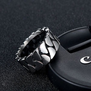 Bagues Vintage pour homme et femme, bijoux <span class=keywords><strong>en</strong></span> acier inoxydable, large bande, style cubain, haute qualité, <span class=keywords><strong>prix</strong></span> <span class=keywords><strong>d</strong></span>'usine, offre spéciale - Product Image 5