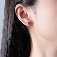 Anting-anting kancing bunga oval CZCITY 925 Sterling Silver berbahan Ruby Merah Formica, imut, kecil, untuk wanita Jepang, cocok untuk pemakaian sehari-hari.