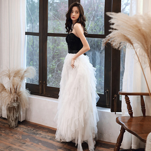 Abito da sera <span class=keywords><strong>lungo</strong></span> vintage pizzo fiori corsetto abiti da festa motivo a volant con abiti da treno - Product Image 4