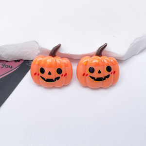 Accessoires en résine amusants pour Halloween : Fantômes, citrouilles, crânes – Décorations DIY pour coques de téléphone, breloques pour sabots, accessoires pour cheveux, artisanat en résine - Product Image 5