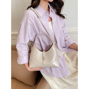 Sac fourre-tout décontracté vintage en cuir PU imperméable pour femme avec fermeture éclair, sac à bandoulière détachable, sac à main quotidien en polyester - Product Image 4