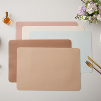 Set de table ovale moderne en cuir, isolant thermiquement et imperméable, pour salle à manger