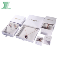 Boîte en carton personnalisée avec logo imprimé, boîte de luxe pour bracelet, bague, boucles d'oreilles, collier, emballage cadeau, boîte à bijoux