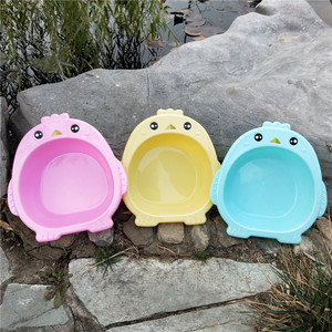 Bassines en plastique créatives en forme de poussin pour bébés, épaissies, pour les pieds des enfants, couleurs assorties, 130g, origine Linyi - Product Image 3
