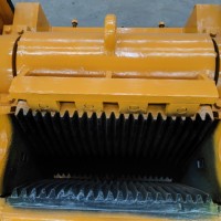 Prix du concasseur à mâchoires mobile pour déchets de construction en pierre Pe 250x400 avec diesel