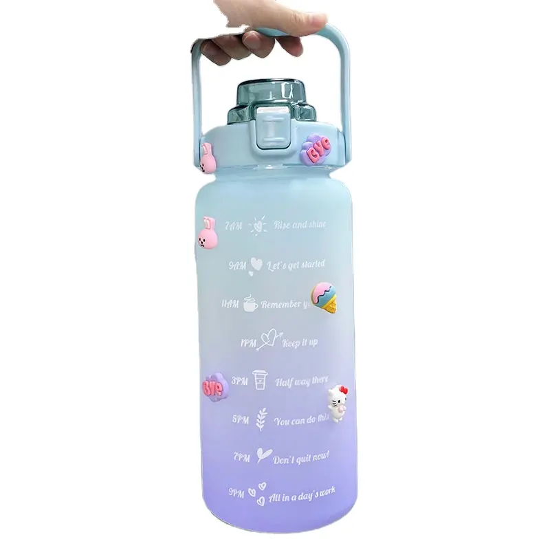 Madou Hot Selling Bpa Gratis Waterkan Met Time Marker Stro 2000Ml Motiverende Plastic Gallon Waterfles Voor Fitness Gym