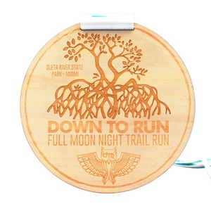 Medalla de Madera Personalizada Grabada para Deportes, Triatlón, Maratón, Carreras, Premio, Recuerdo - Product Image 4