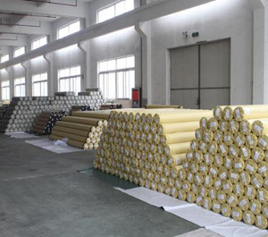 20/ 40ft container <span class=keywords><strong>Flex</strong></span> biểu ngữ 200gsm 220gsm 240gsm 260gsm Chất lượng cao bóng cao bán buôn cho in ấn - Product Image 5