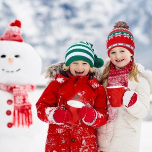 Haute qualité funtery noël tricoté chapeaux hiver Crochet <span class=keywords><strong>bonnet</strong></span> Pom classique chapeau <span class=keywords><strong>de</strong></span> père noël pour enfants adultes famille pour les vacances <span class=keywords><strong>de</strong></span> noël - Product Image 5