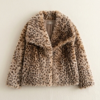 Vente en gros de manteaux en fausse fourrure à imprimé léopard de luxe pour femmes, veste courte à col rabattu, chaude et épaisse pour l'hiver