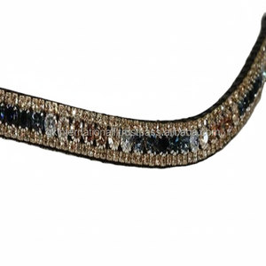 Diamantes de imitación con forma de onda de 3 filas, cristales multicolor, mega ostentosos, cadena de diamantes, banda de cuero genuino negro para cejas de caballo - Product Image 1