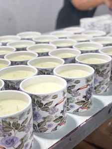 Bougie de luxe OEM ODM Bocal en céramique Logo privé personnalisé Meilleur prix de gros pour les occasions de Noël - Product Image 5