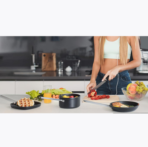 Ensemble de casseroles de cuisson de haute qualité avec revêtement antiadhésif, compatible gaz et induction, couvercle en verre, résistant au lave-vaisselle et au four, poignée en bois douce au toucher - Product Image 2