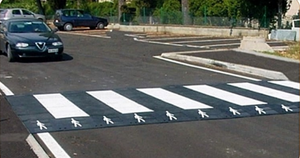 रोडसुरक्षित 500x500x75 मिमी पीले और काले टिकाऊ रबर रेड्यूसर रैंप ड्राइववे, बिक्री गति बंप के लिए भारी - Product Image 5