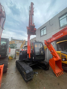 Excavadora Usada Hitachi ZX70 de 7 Toneladas, Mini Excavadora con Pocas Horas de Uso, Original Japonesa en Venta, Mini Excavadora Usada en Buenas Condiciones - Product Image 2