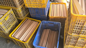 Luxuriöse Holz-Mahjong-Gestelle & -Schieber (4er-Set) Maßgefertigtes 18-Zoll-Muscheldesign Amerikanisches Mahjong-Gestell Tragbarer Magnetischer Schieber - Product Image 6