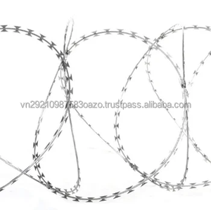 Fil de fer barbelé galvanisé antirouille en stock pour la défense contre la piraterie, type simple robuste avec lame perforée - Product Image 4