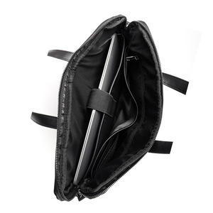 Sacoche unisexe en nylon noire grande capacité pour ordinateur portable, idéale pour les réunions - Collection Printemps 2025 - Product Image 2