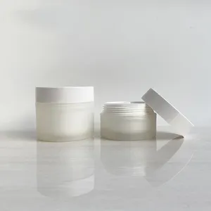 En stock 100g 150g Pot de crème en plastique PP givré Pot de conteneur d'emballage cosmétique vide avec bouchon blanc