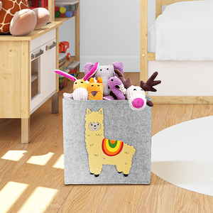 Panier de rangement en <span class=keywords><strong>feutre</strong></span> 30x30x30cm, bac de rangement pour jouets en forme de cube, applique lamantin, poignée de transport, logo personnalisé OEM, boîte à linge pour vêtements de bébé - Product Image 2