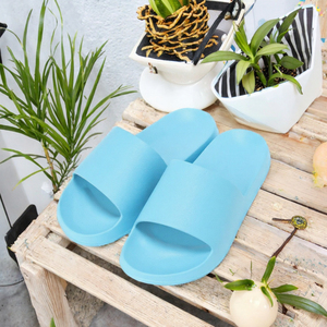 Claquettes ouvertes en EVA bleu clair, légères, antidérapantes, pour la douche, confortables, pour la maison et l'extérieur - Product Image 3