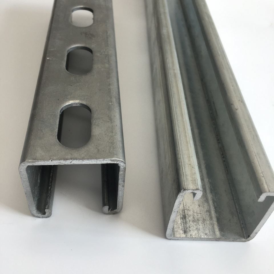 C9 x 15 channel beam C9 x 15 channel beam