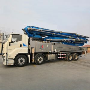 Camión Bomba de Concreto JIUHE de 56 m con Chasis ISUZU, Precio de Fábrica en China, en Venta - Product Image 2