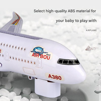 Mainan pesawat listrik untuk anak-anak, mainan pesawat terbang plastik warna-warni ukuran 45cm, Bump roda Universal dan Go Airbus A380