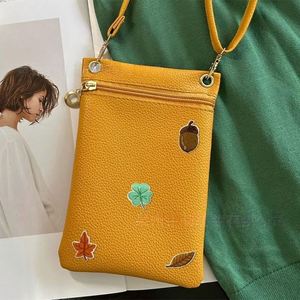 Parche Adhesivo Miniatura con Diseño de Hongo, Castaño, Trébol de Cuatro Hojas y Hoja de Arce para Decoración de Ropa, Zapatos y Sombreros - Product Image 4