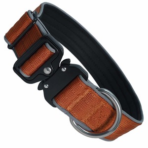 Collier tactique de luxe pour chien, en nylon solide, avec anneau en D en acier inoxydable, rembourrage doux, design anti-étranglement, boucle à dégagement rapide - Product Image 2