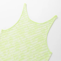 Robe pull en tricot creux vert à bretelles sans manches pour la plage, élégante et personnalisée