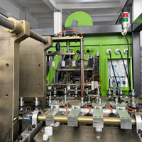 Machine de soufflage de bouteilles PET entièrement automatique 6000-8000-12000 pièces / Machine de moulage par soufflage de plastique de type étirable