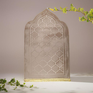 พรมปูละหมาดผ้าฟลานเนลหนานุ่มสีเบจ ผลิตจากโพลีเอสเตอร์ ซักมือได้ เหมาะสำหรับใช้ในสถานที่เชิงพาณิชย์ จัดส่งข้ามพรมแดนโดยบริษัทจิ่วหัวกิ๊ฟ - Product Image 4