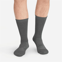 Chaussettes de randonnée pour hommes en gros, chaussettes de sport d'extérieur rembourrées en polyester et coton