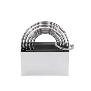 Juego de Cortadores de Galletas de Acero Inoxidable, 8 Piezas, Redondos, Cuadrados, en Forma de Corazón, Moldes para Mousse, Herramientas para Hornear, Moldes para Pastel, Aptos para Horno - Product Image 5