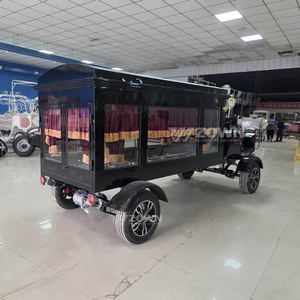 รถศพไฟฟ้าสไตล์วินเทจสมัยใหม่ พร้อมม่านพู่สีแดง สำหรับพิธีศพอย่างเป็นทางการ - Product Image 3